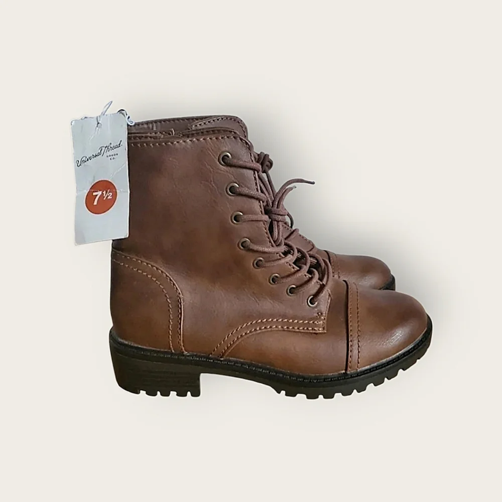 NWT Universal Thread Faux Leather Combat Boots - Picture 7 of 8